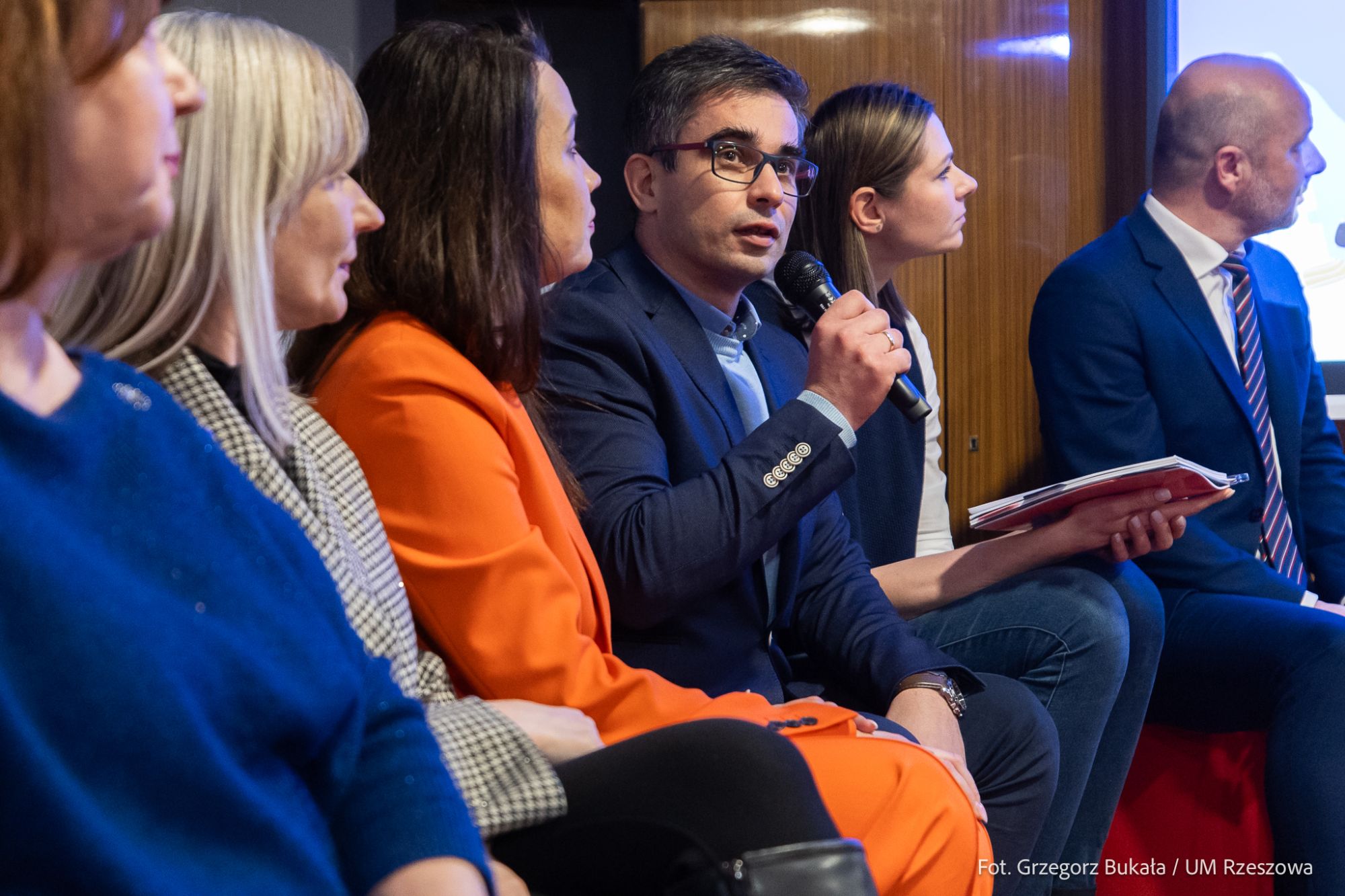 zdjęcie z konferencji prasowej dotyczącej ferii zimowych w Rzeszowie, fot. Grzegorz Bukała, Urząd Miasta Rzeszowa